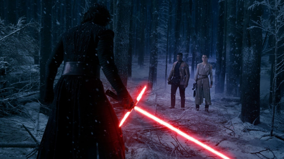 Fotografía de Kylo Ren con Finn y Rey en El Despertar de la Fuerza, Star Wars