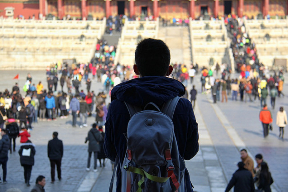 Beijing no solo es enorme, además atrae a miles de turistas chinos / Cory Denton