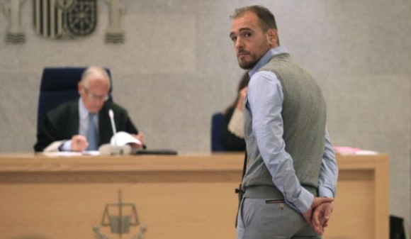 Luka Bojovic, durante el juicio en la Audiencia Nacional. VÍCTOR LERENA EFE