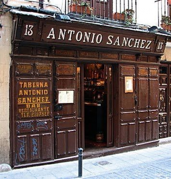 Fachada dela familiar taberna Antonio Sánchez.
