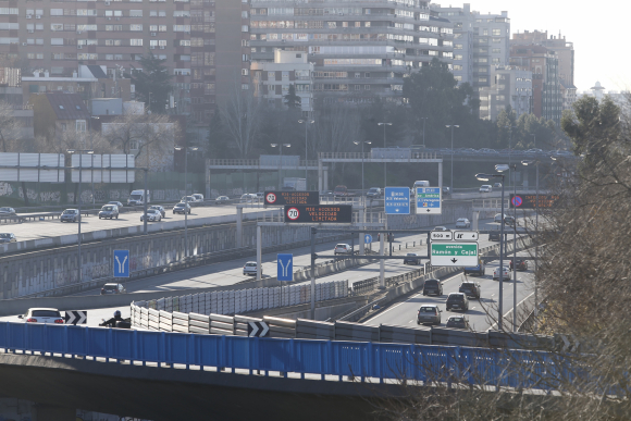 Tráfico, Madrid, cortes de tráfico por contaminación, coche, coches, vehículo