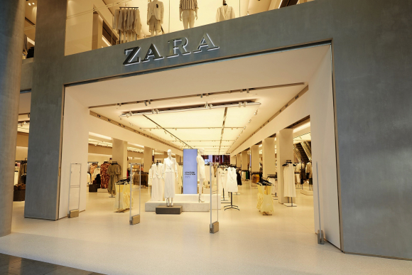 Exterior de una tienda de Zara en Londres