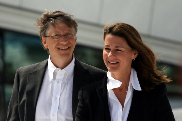 Fotografía de Bill Gates junto a su mujer Melinda en 2009.