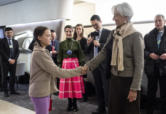 Greta Thunberg con la directora del FMI, Christine Lagarde.