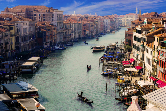 ¿Quién no quiere conocer Venecia? / Pexels