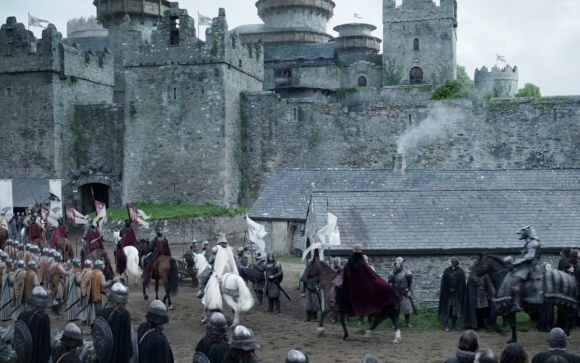 El castillo de Invernalia, reproducido en Castle Ward - HBO