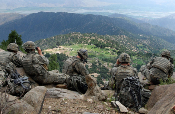 Militares estadounidenses en los bosques de Kunar