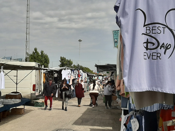 El miedo viaja deprisa: a 700 kilómetros de Madrid se agota ya el papel higiénico