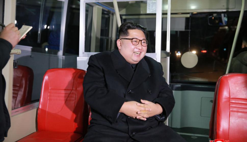 El líder norcoreano Kim Jong-un en imágenes de la agencia oficial (kcna)