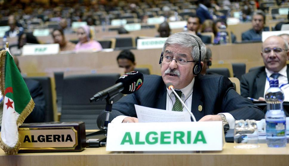 El primer ministro de Argelia, Ahmed Ouyahia (Foto: prensa oficial)
