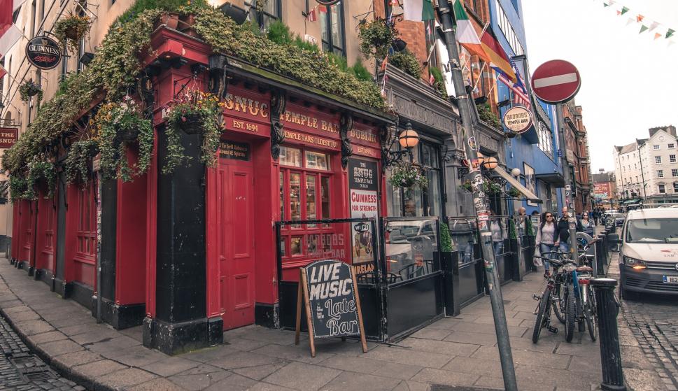 Imagen de uno de los pubs que puedes encontrar en Dublín.