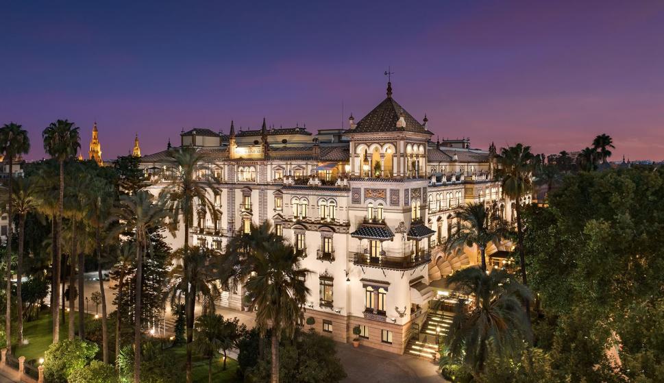 Imagen panorámica del hotel Alfonso XIII.