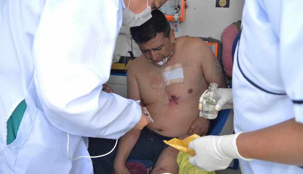 Una caravana contra Evo Morales es atacada antes de llegar a La Paz. /EFE