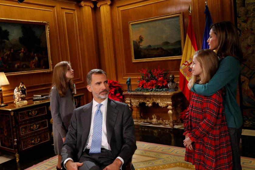 El Rey con sus hijas antes del discurso de Navidad