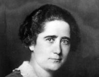 Clara Campoamor, abogada y diputada desde 1931 a 1933.
