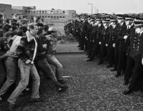 Mineros y policías, cara a cara durante la huelga del 84-85
