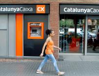 Los sindicatos denuncian que empleados de CatalunyaCaixa vendieron preferentes sin conocer su riesgo