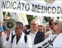 La Confederación Estatal de Sindicatos Médicos convoca una manifestación el 21 de marzo.