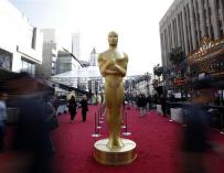 Una subasta de premios Oscar recauda 3 millones de dólares