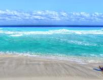 Fotografía de una playa de Cancún.