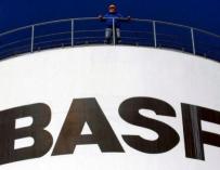 BASF compra a Solvay su división de poliamidas por 1.600 millones