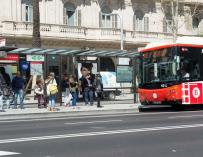 La empresa de transportes de Barcelona retira toda la publicidad de Metro y buses relacionada con el referéndum
