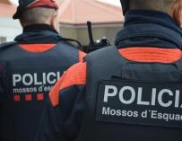Guardia Civil y Mossos disparan a un hombre que gritó 'Ala es grande'