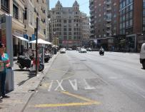 Taxistas valencianos se unen a la jornada de huelga estatal para "llamar la atención sobre el problema" de las VTC