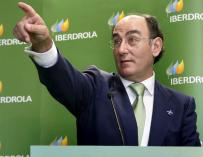 El Supremo escucha a Iberdrola y manda al Constitucional el impuesto del 7% a la energía