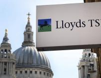 El Lloyds recortará otros 9.000 empleos y cerrará 150 sucursales