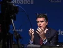 El consejero delegado de Banco Sabadell, Jaime Guardiola, durante la rueda de prensa ofrecida para presentar los resultados