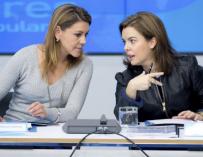 Cospedal y Soraya aspiran a liderar el PP. / EFE