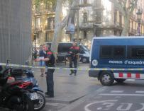 Duelo en la UIB por las víctimas del atentado terrorista en Barcelona