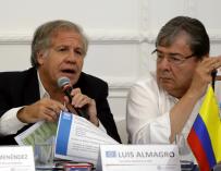 El secretario general de OEA, Luis Almagro (i) y el ministro de relaciones exteriores de Colombia, Carlos Holmes Trujillo, en rueda de prensa en Cúcuta (EFE/Cancillería de Colombia)