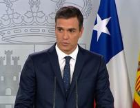 Sánchez dice que no comparecerá en Senado por su tesis
