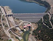 El PSOE pide compensar a los ayuntamientos que no recuperen las instalaciones de centrales hidroeléctricas