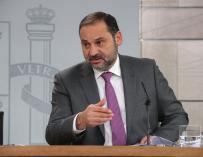 El ministro de Fomento, José Luis Ábalos, será el invitado a la gala de los premios Líderes.