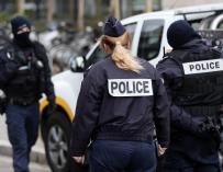 La policía de Estrasburgo ha logrado abatir al terrorista.