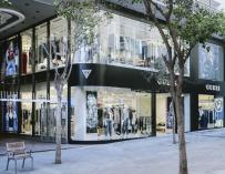 Guess abre su 'flagship' en Madrid y prevé inaugurar 10 tiendas más en España en 2017