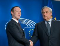 El CEO de Facebook, Mark Zuckerberg, durante su visita al Parlamento Europeo. / UE