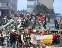 Derrumbe edificio Estambul