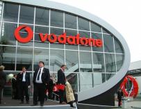 La plantilla de Vodafone 'aprieta' para rebajar la cifra de despidos en el ERE
