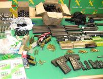Detenidas 10 personas que suministraban armas y explosivos a narcos de Cádiz