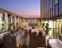 Imagen de la terraza del hotel Barcelona Sky.