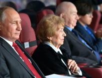 Vladimir Putin durante el partido inuagural / Kremlin