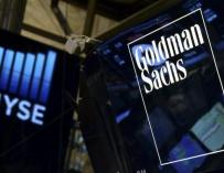 Goldman lee la cartilla a los bancos por Cataluña y solo salva a Santander