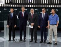 Fotografía de los candidatos en el debate de RTVE.