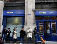 Tienda efímera de IKEA en el Born, Barcelona. / EFE