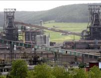 Arcelor y los sindicatos avanzan el plan de empresa auxiliar al descartarse los despidos