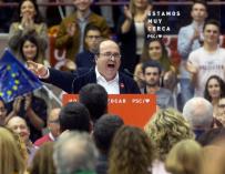 El grito de Iceta para pedir el voto para el PSOE: "¡No quiero volver al armario!"